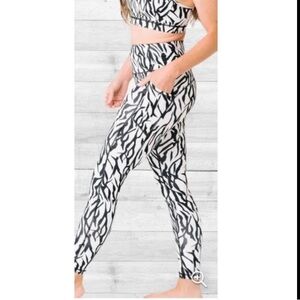 Zyia Active Zebra light n tight pocket M 6-8